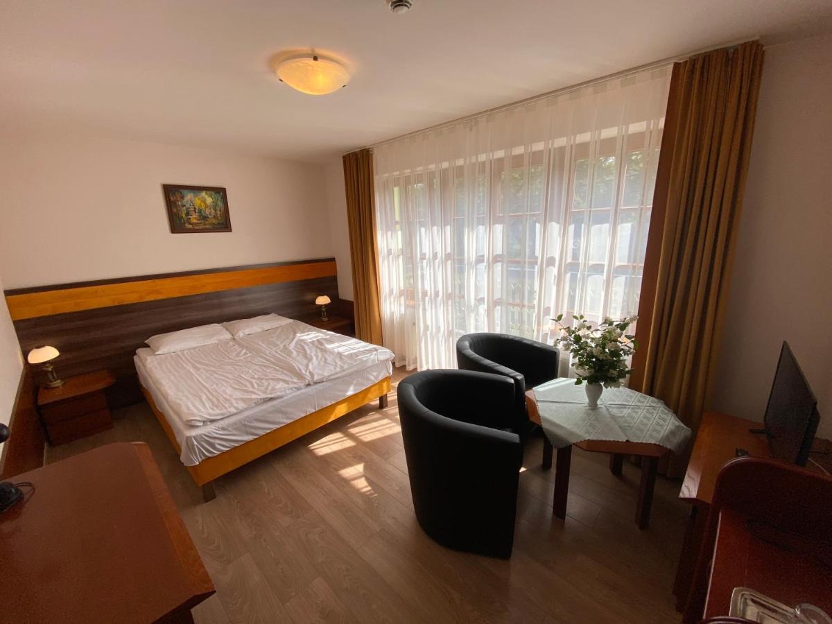 Hotel Grant Krynica Zdroj Exterior foto