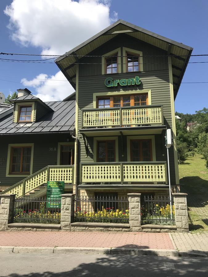 Hotel Grant Krynica Zdroj Exterior foto